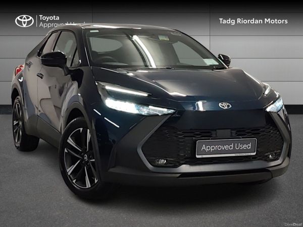 Toyota C-HR SUV, Petrol Hybrid, 2026, Blue