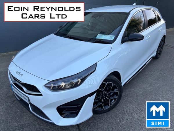 Kia Ceed Hatchback, Petrol, 2022, White