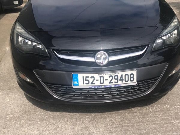 Vauxhall Astra Hatchback, Diesel, 2015, Black