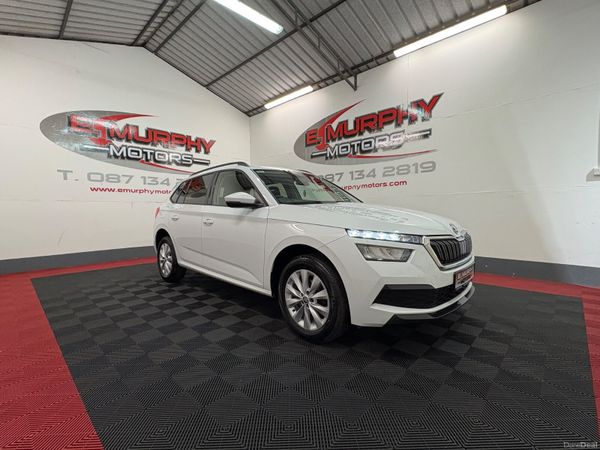 Skoda Kamiq SUV, Petrol, 2021, White