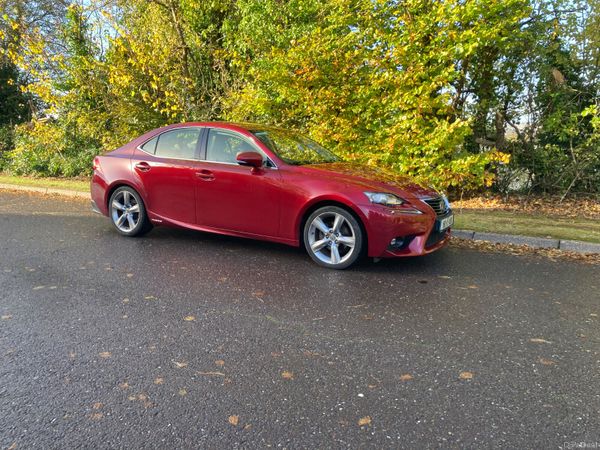 Lexus IS Saloon, Petrol Hybrid, 2016, Red