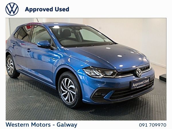 Volkswagen Polo Hatchback, Petrol, 2026, Blue