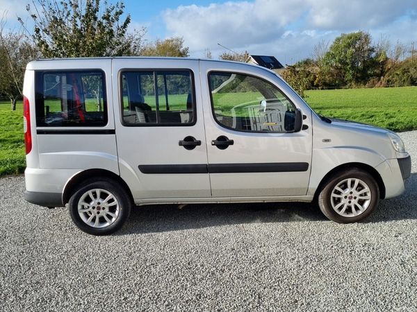 Fiat Doblo MPV, Petrol, 2008, Silver