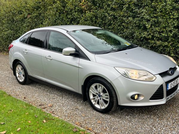 Ford Focus Saloon, Diesel, 2012, Silver