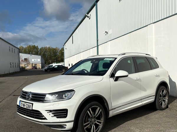 Volkswagen Touareg SUV, Diesel, 2017, White