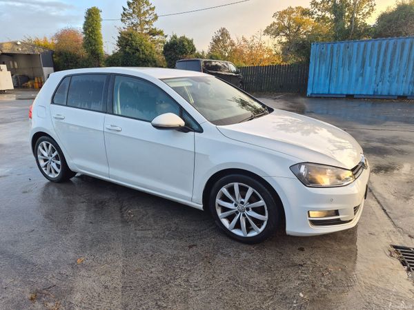 Volkswagen Golf Estate, Petrol, 2016, White