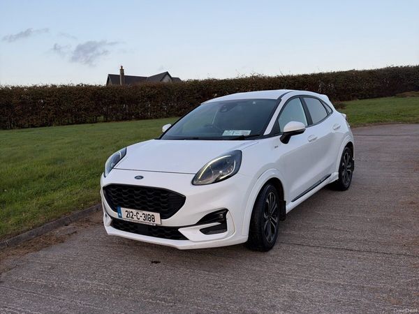 Ford Puma MPV, Petrol Hybrid, 2021, White