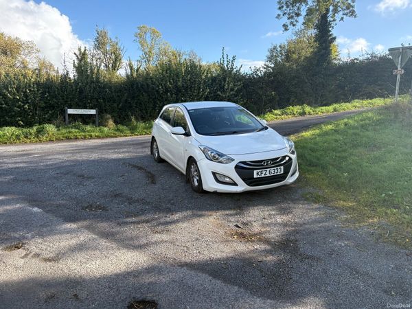 Hyundai i30 Hatchback, Diesel, 2012, White