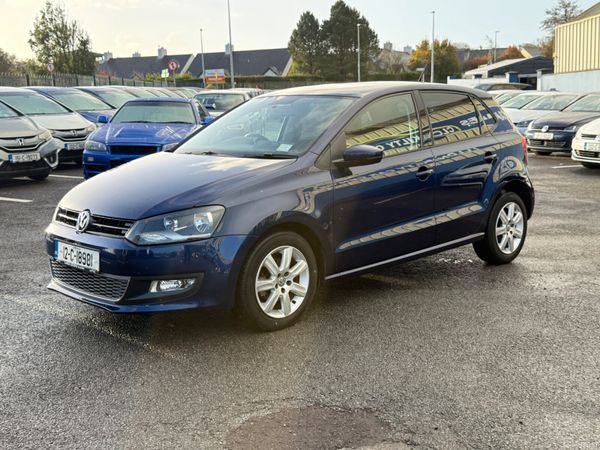 Volkswagen Polo Hatchback, Petrol, 2012, Blue