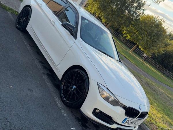 BMW 3-Series Saloon, Diesel, 2013, White