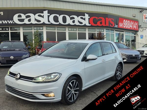 Volkswagen Golf Hatchback, Petrol, 2019, White