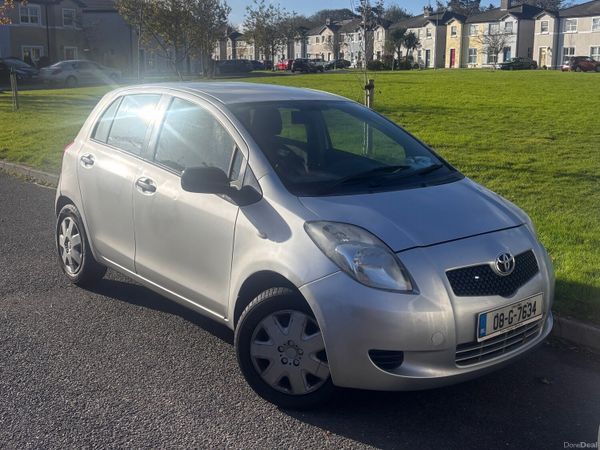 Toyota Yaris Hatchback, Petrol, 2008, Silver