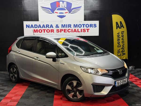 Honda Fit Hatchback, Petrol Hybrid, 2016, Silver