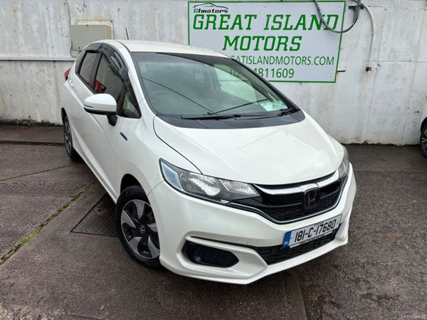 Honda Fit Hatchback, Petrol Hybrid, 2018, White