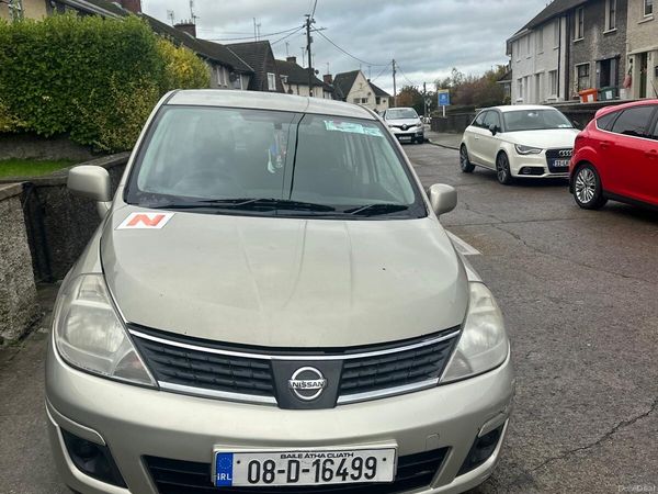 Nissan Tiida Saloon, Petrol, 2008, Silver