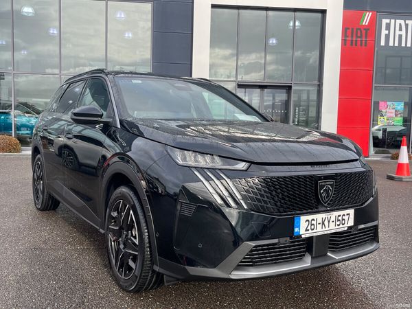 Peugeot 5008 MPV, Petrol, 2026, Black