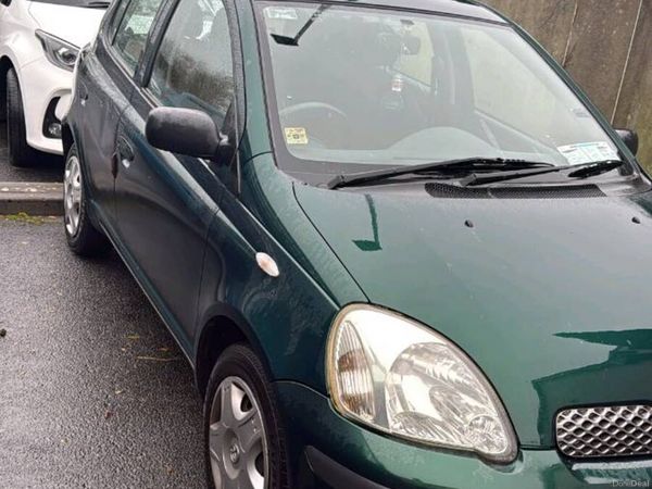 Toyota Yaris Hatchback, Petrol, 2005, Green