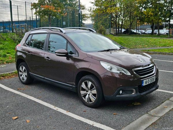 Peugeot 2008 Hatchback, Petrol, 2014, Brown