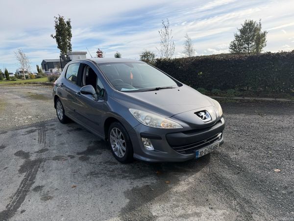 Peugeot 308 Hatchback, Diesel, 2010, Grey