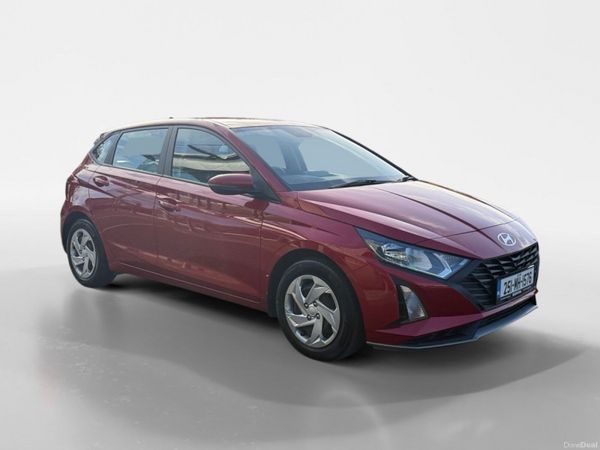 Hyundai i20 Hatchback, Petrol, 2025, Red