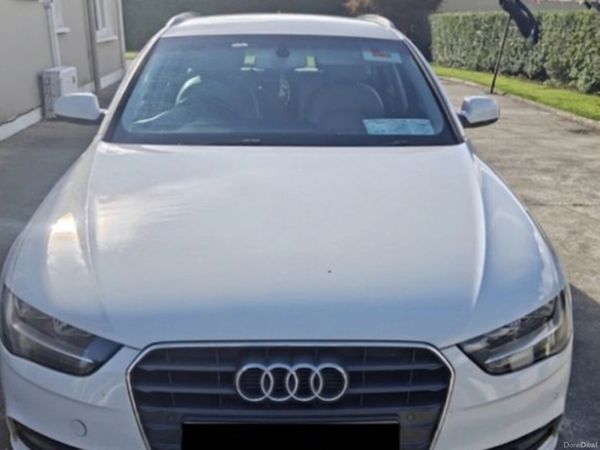 Audi A4 Estate, Diesel, 2015, White