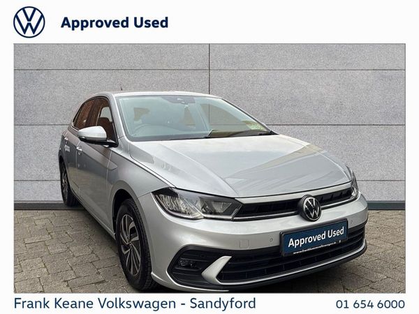 Volkswagen Polo Hatchback, Petrol, 2023, Silver