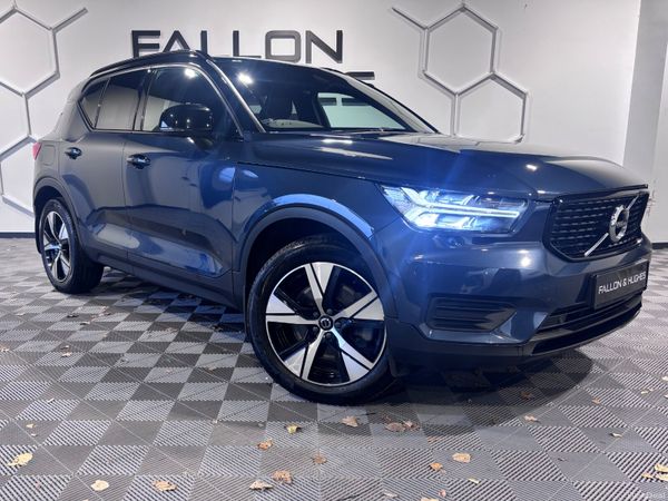Volvo XC40 SUV, Petrol Hybrid, 2021, Blue