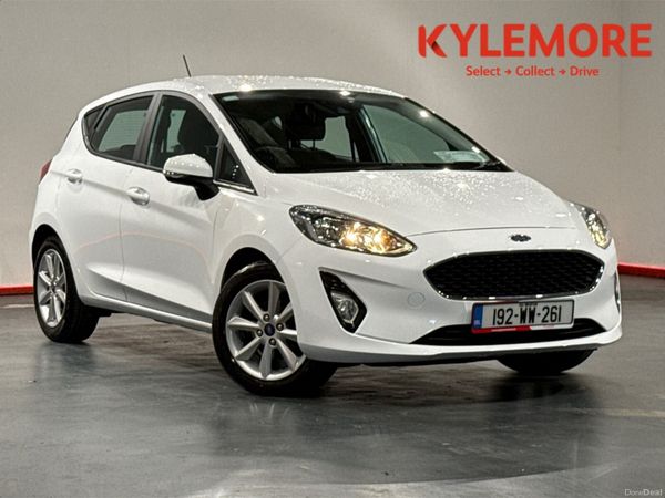 Ford Fiesta Hatchback, Petrol, 2019, White