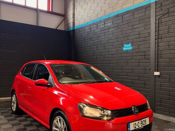 Volkswagen Polo Hatchback, Petrol, 2012, Red