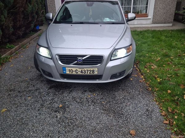 Volvo V50 Estate, Diesel, 2010, Silver