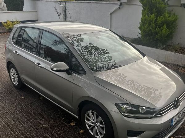 Volkswagen Golf Estate, Petrol, 2015, Silver