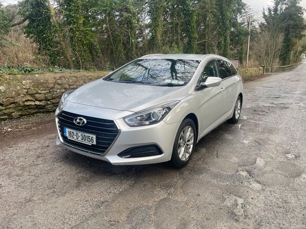 Hyundai i40 Estate, Diesel, 2016, Silver