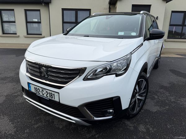 Peugeot 5008 MPV, Diesel, 2019, White