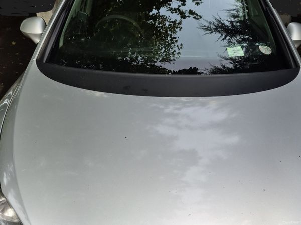SEAT Leon Hatchback, Diesel, 2012, Silver