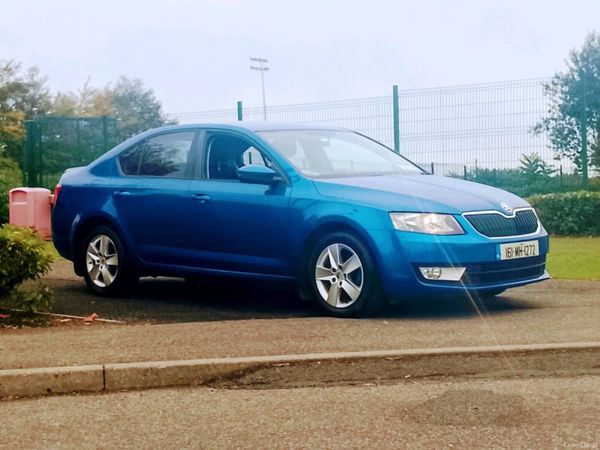 Skoda Octavia Saloon, Diesel, 2016, Blue