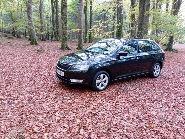 Skoda Rapid Hatchback, Diesel, 2015, Black