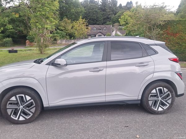Hyundai KONA Hatchback, Electric, 2022, Grey