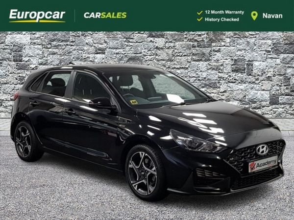 Hyundai i30 Hatchback, Petrol, 2023, Black