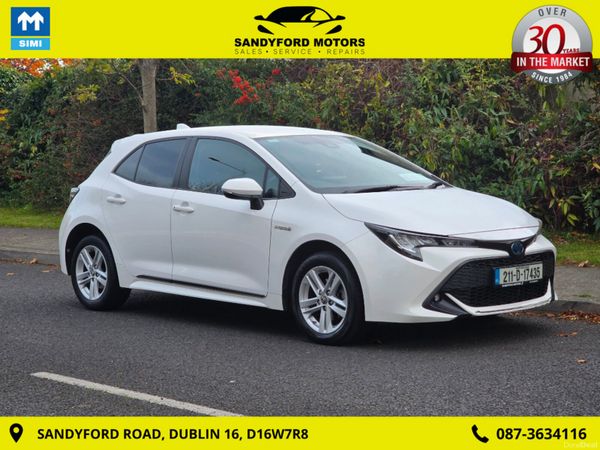 Toyota Corolla Hatchback, Petrol Hybrid, 2021, White