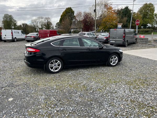 Ford Mondeo Hatchback, Diesel, 2015, Black