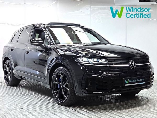 Volkswagen Touareg SUV, Petrol Plug-in Hybrid, 2026, Black