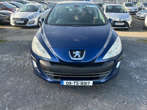 Peugeot 308 Hatchback, Diesel, 2009, Blue