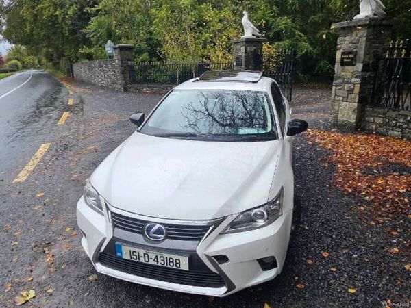 Lexus CT Hatchback, Petrol Hybrid, 2015, White