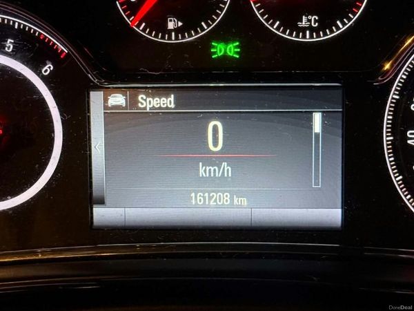 Opel Insignia Saloon, Diesel, 2016, Silver