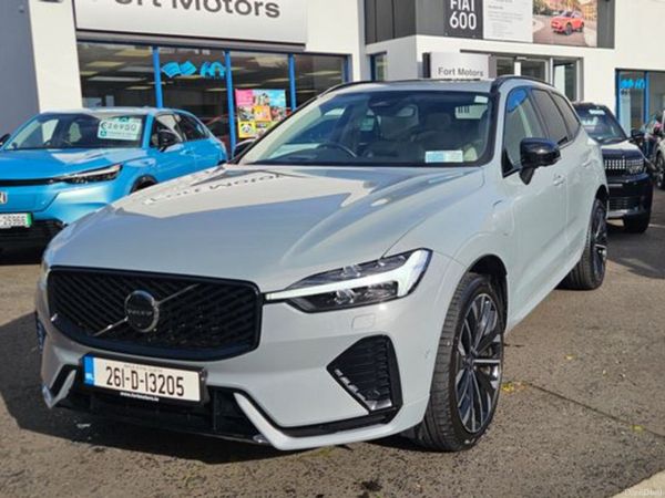 Volvo XC60 Estate, Petrol Plug-in Hybrid, 2026, Grey