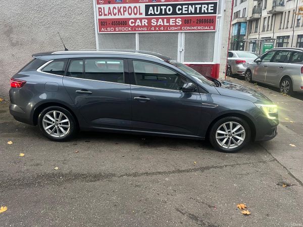 Renault Megane Estate, Diesel, 2017, Grey