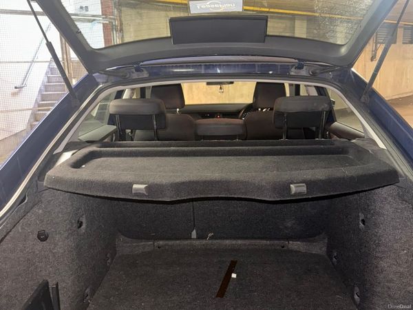 Skoda Octavia Saloon, Diesel, 2015, Blue