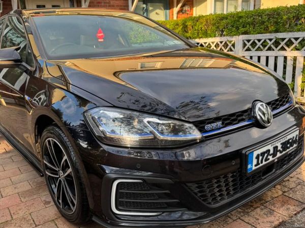 Volkswagen Golf Hatchback, Petrol Plug-in Hybrid, 2017, Black