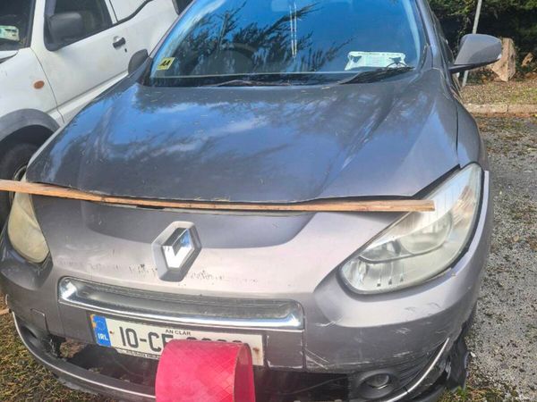Renault Fluence Saloon, Diesel, 2010, Grey
