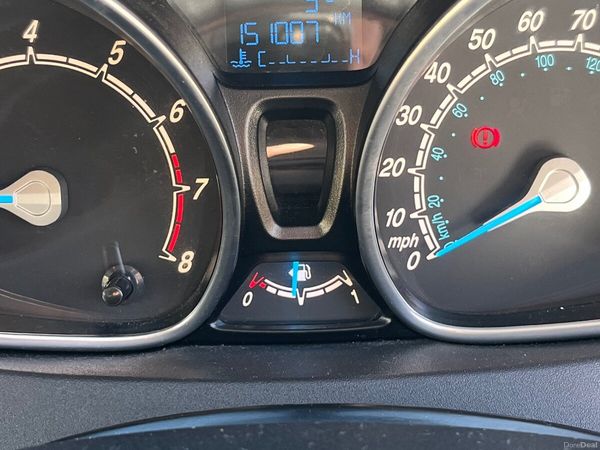 Ford Fiesta Hatchback, Petrol, 2013, White